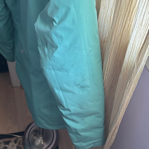 L.L. Bean Down Waterproof Ultralight Jacket - Picture 9 of 16